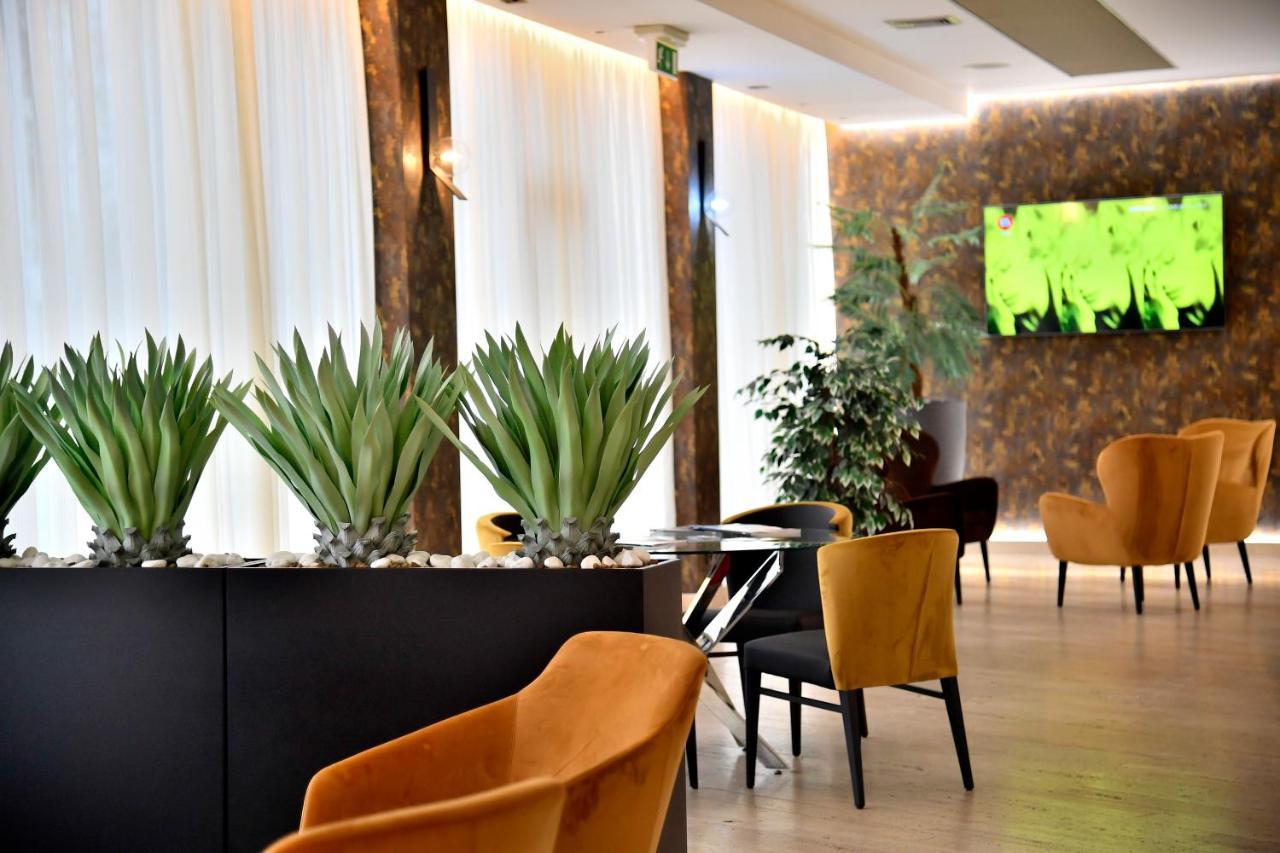 Palace Inn Rome Fiano Fiano Romano Eksteriør bilde