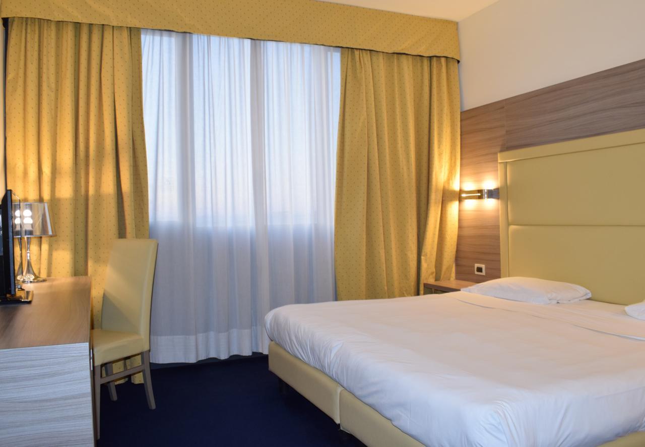 Palace Inn Rome Fiano Fiano Romano Eksteriør bilde